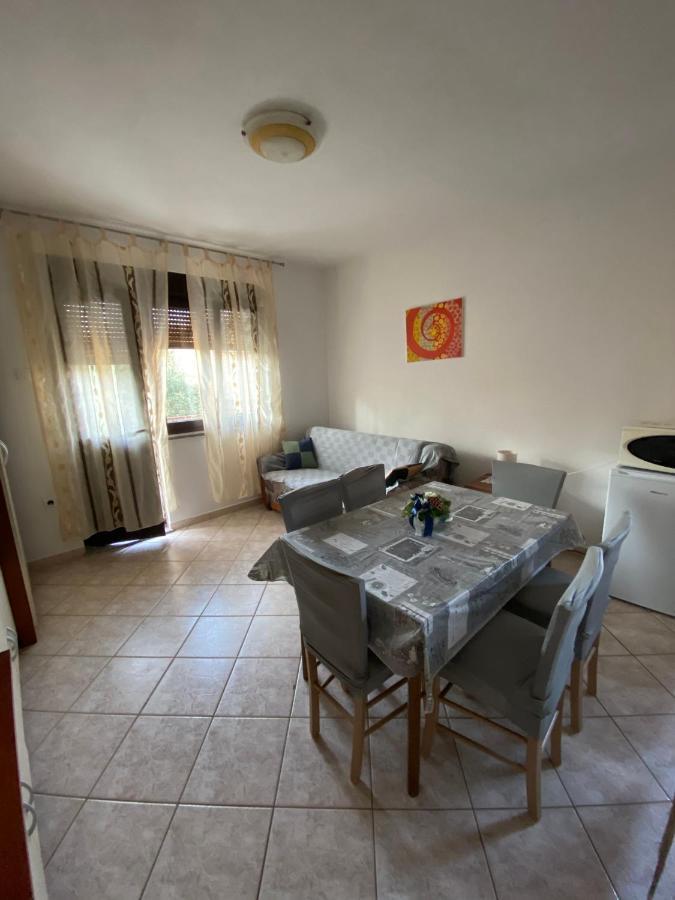 Apartman Milka Novigrad  Luaran gambar